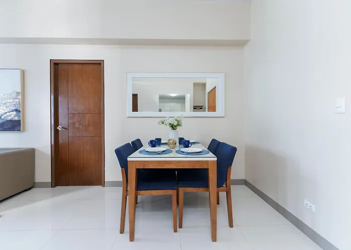 Omp T1-6h, & Pool Access, Near Airport, Fast Wifi, Netflix 3*