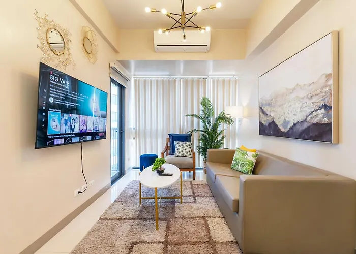 Omp T1-6h, & Pool Access, Near Airport, Fast Wifi, Netflix 3*